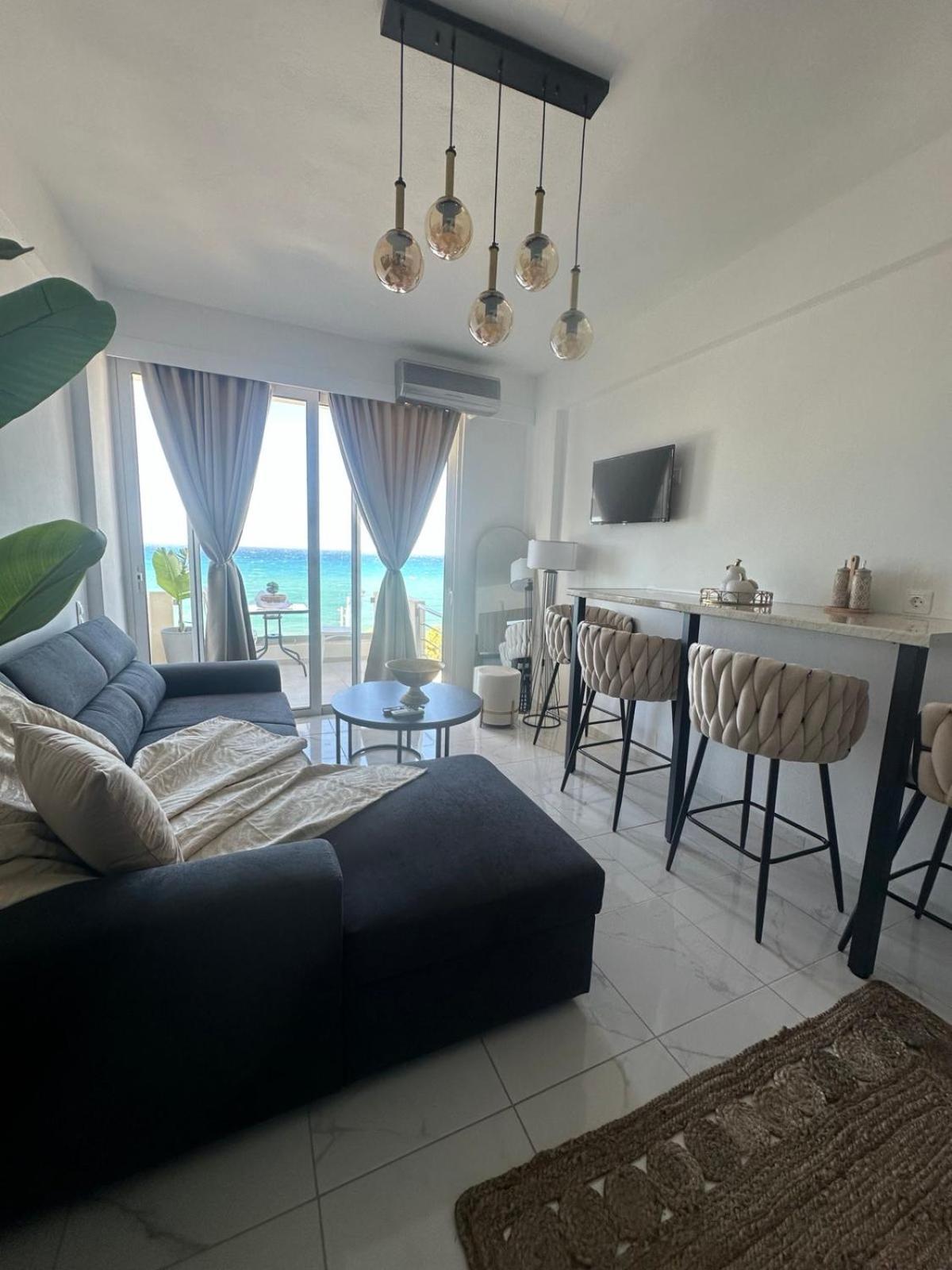 Stella & Eleni Suite With Shared Pool & Open View Kalamaki  Bagian luar foto