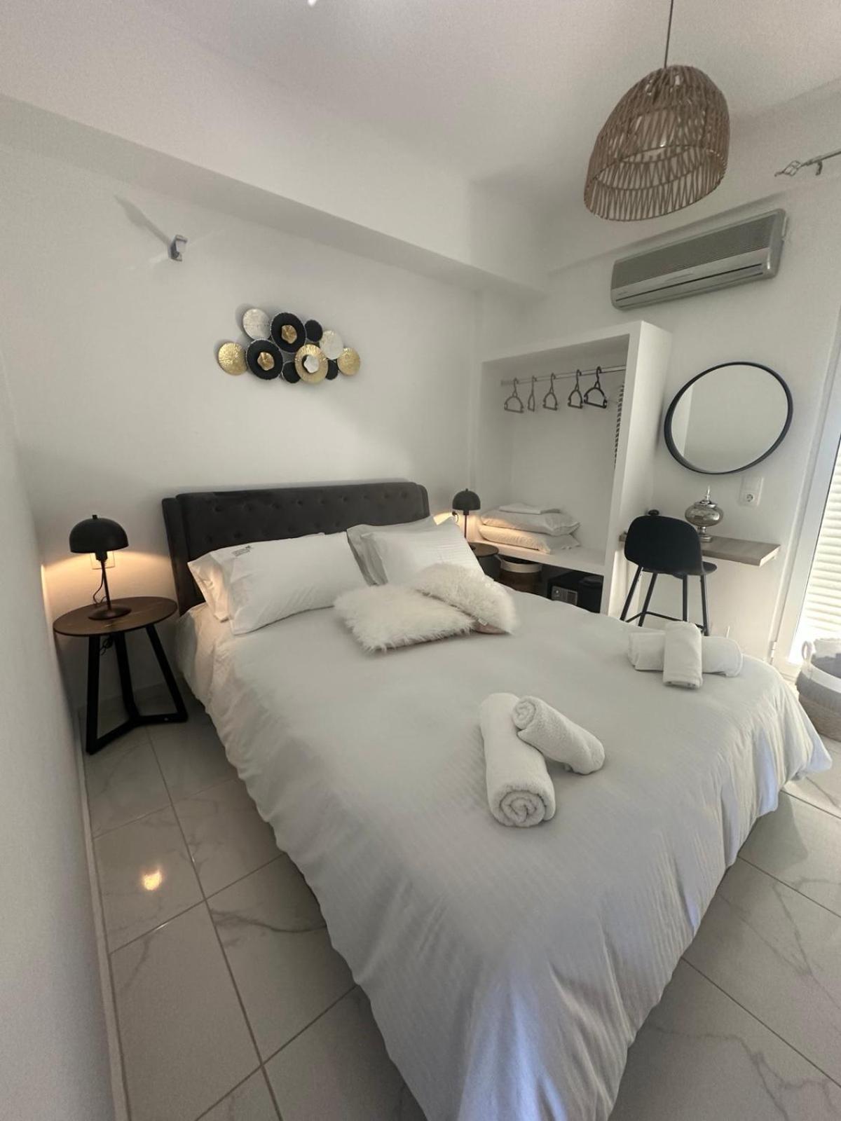 Stella & Eleni Suite With Shared Pool & Open View Kalamaki  Bagian luar foto