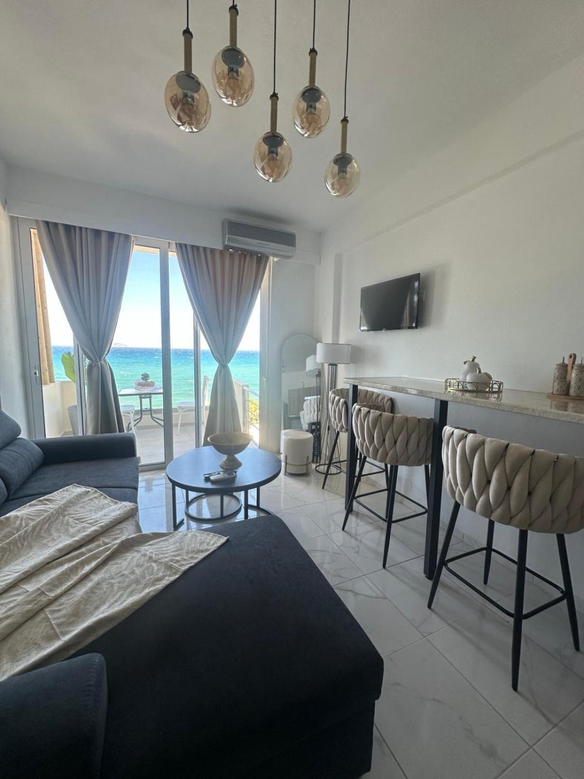 Stella & Eleni Suite With Shared Pool & Open View Kalamaki  Bagian luar foto